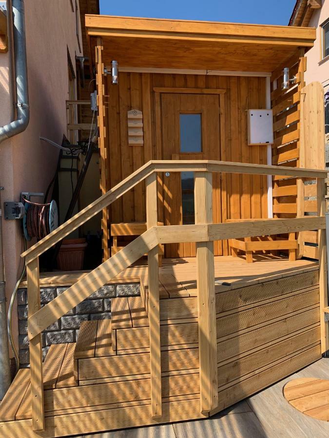 Romantische Ferienwohnung Mit Fantastischem Ausblick, Pool Und Gartensauna Ена Экстерьер фото